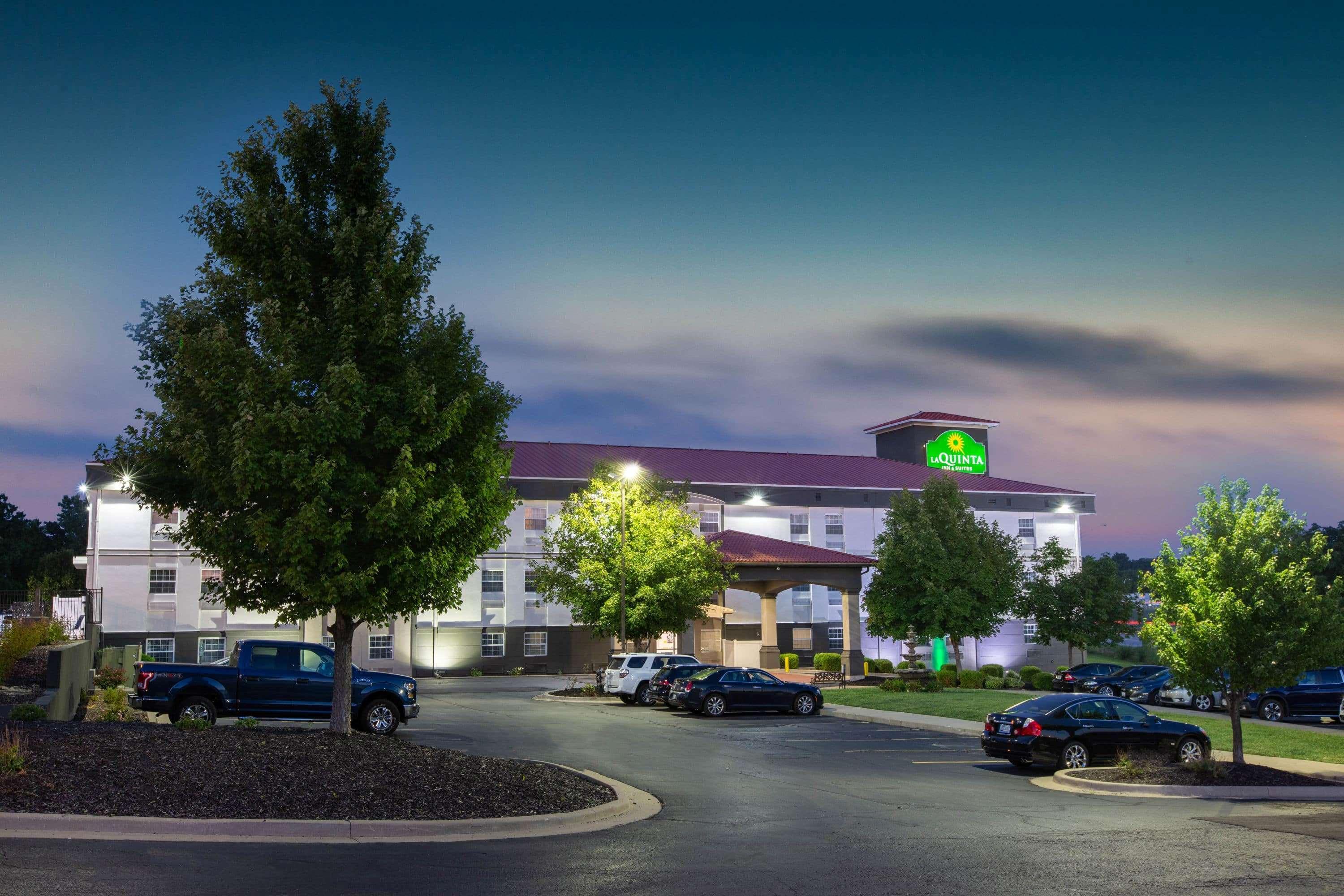 La Quinta By Wyndham Blue Springs Ξενοδοχείο Εξωτερικό φωτογραφία