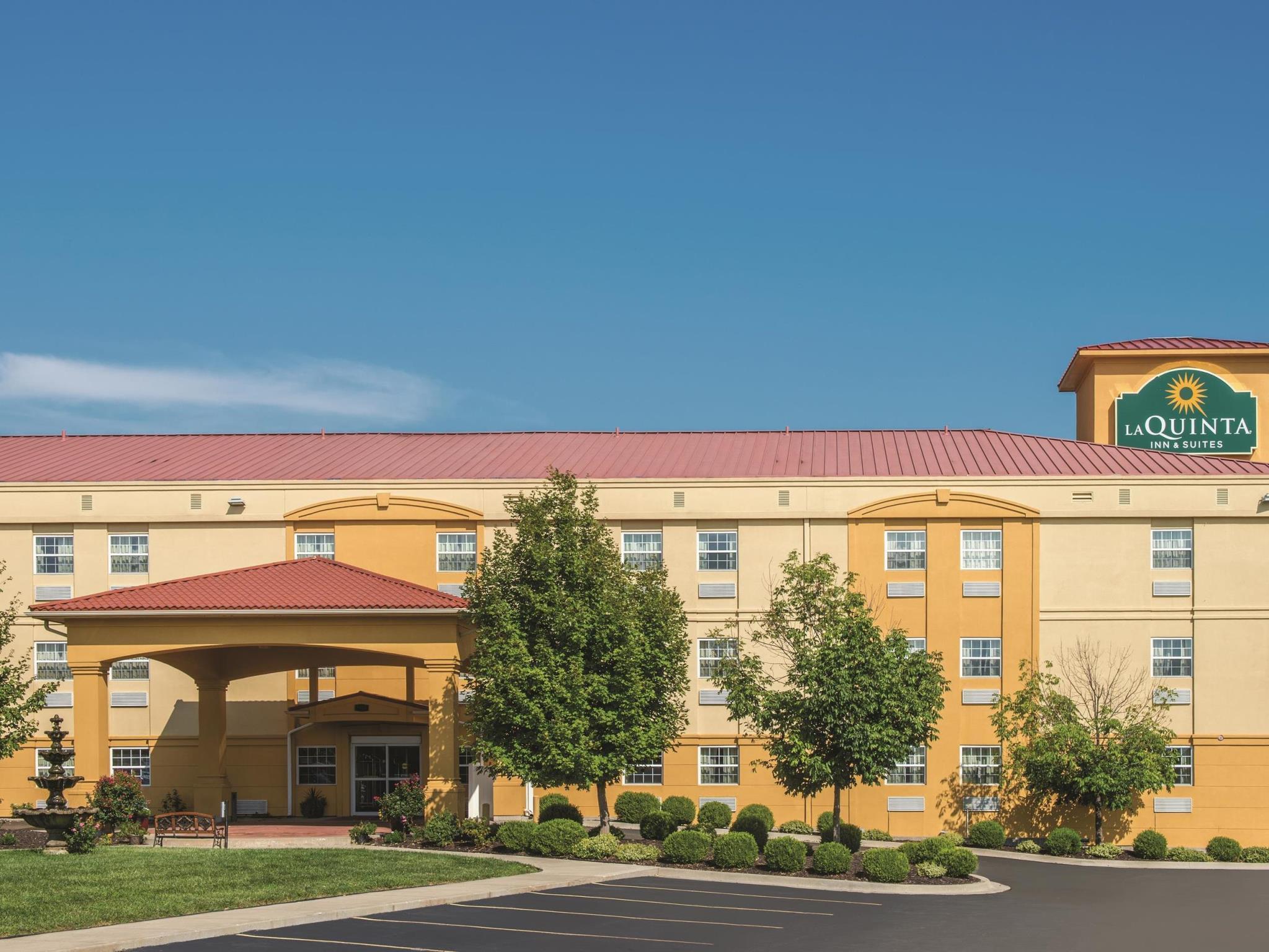 La Quinta By Wyndham Blue Springs Ξενοδοχείο Εξωτερικό φωτογραφία